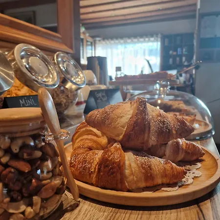 Гостевой дом Rosy's House 3*